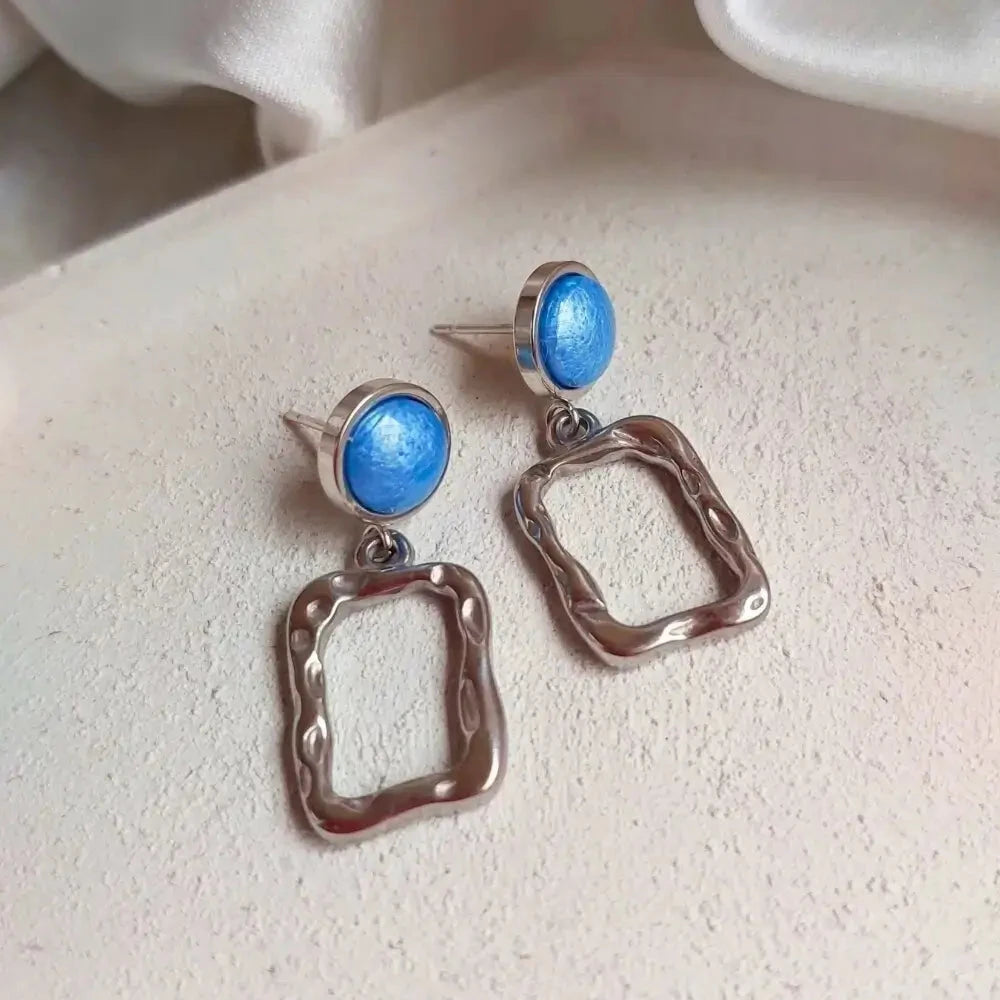 Viseće minđuše sa plavim detaljem Selesta