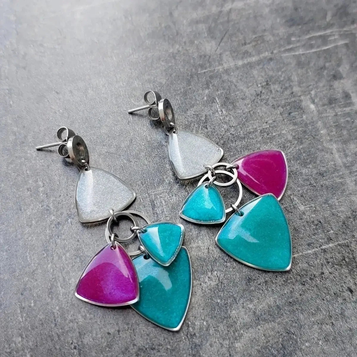 Duge minđuše na šraf Selesta