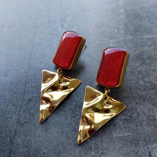 Crvene minđuše sa trouglom - Selesta